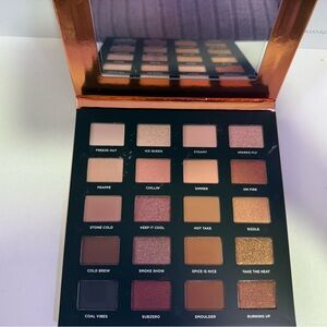 Iconic London Eyeshadow Palette with Mirror - Warm and Cool Tones